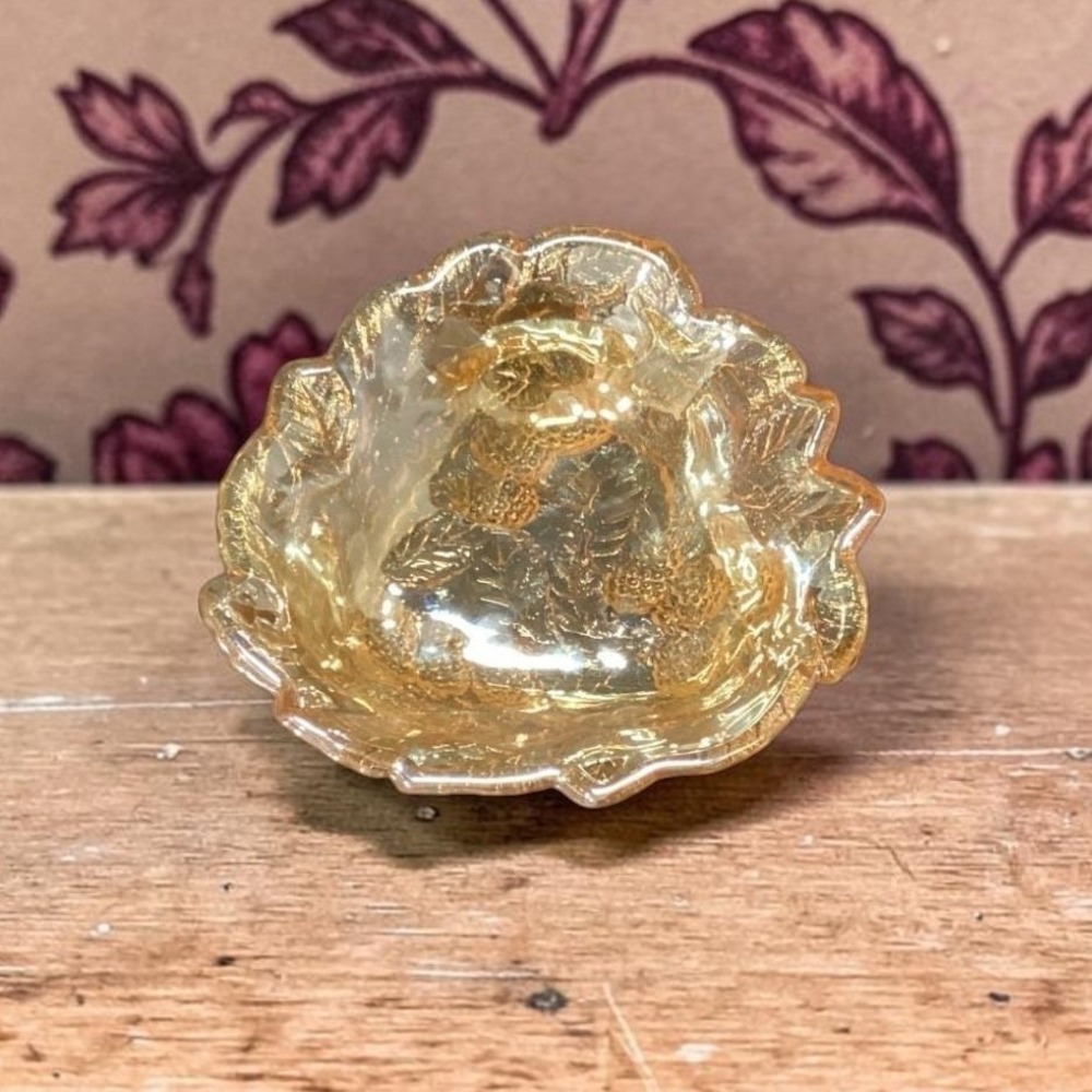Indiana Glass Marigold Carnival Trinket Dish, Vintage Loganberry Leaf Design